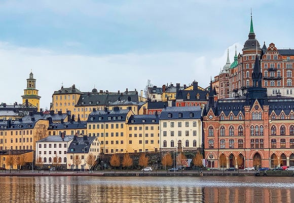 Bild på Stockholm stad vid vattnet